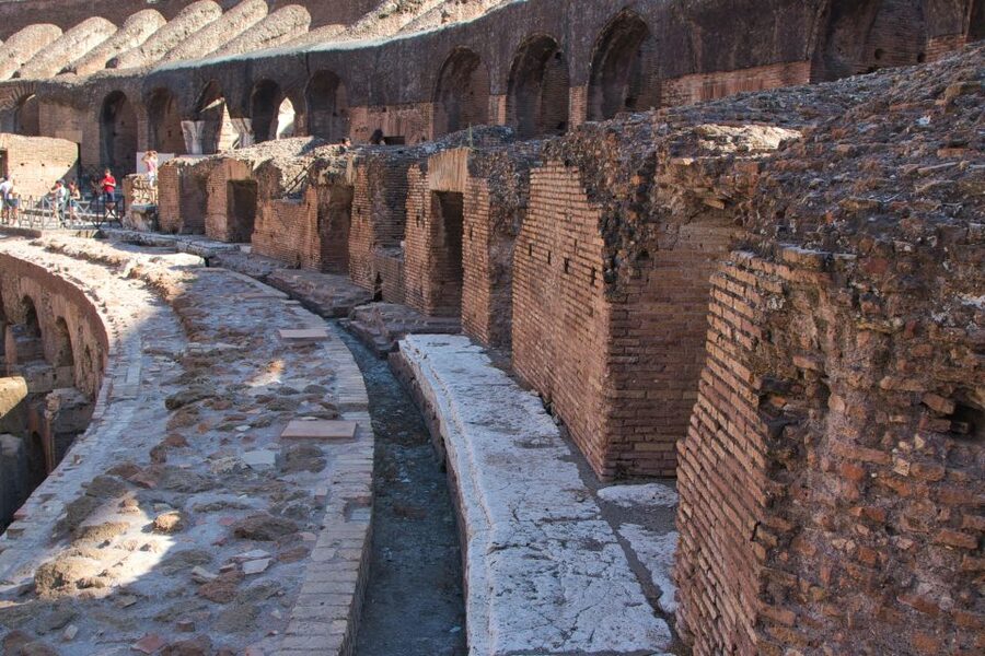 Rome: Colosseum, Roman Forum, and Palatine Hill Ancient Tour - Roman Forum Walk: Temples Still Standing, Arches Still Talking