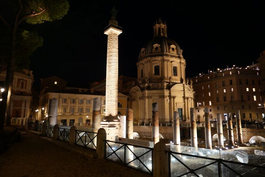 Rome: Wonders of Ancient Rome at Dusk - Arch of Constantine: a quick stop that teaches you how Romans talked
