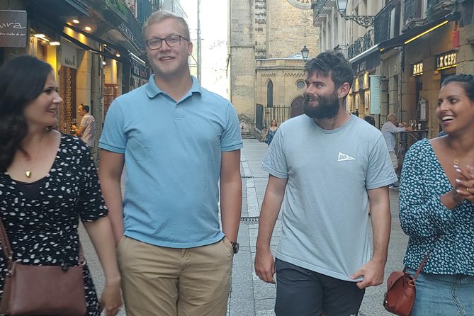 San Sebastián Food & History Tour: Dinner with a Local Twist - La Concha Bay First: A Smart Start Before You Eat