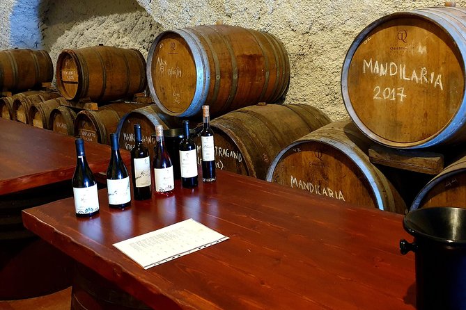 Santorini: 4hrs Small Group Wine Tasting Tour with Local Bites - The 4-Hour Flow: Views, Kouloura, Then Three Wineries