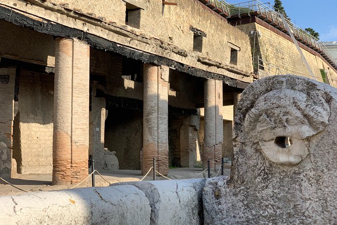 Secret Herculaneum: The Hidden Treasure of Ancient Roman Civilization - The first walk through Parco Acheologico di Ercolano: streets, fresco rooms, and baths