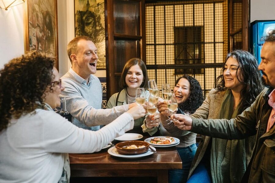 Seville: Private Tapas & History Tour in Triana Neighborhood - Key points to know before you go