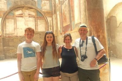 Skip the Line Ancient Herculaneum Walking Tour with Top Rated Guide - Stop 1: Parco Acheologico di Ercolano for the big picture