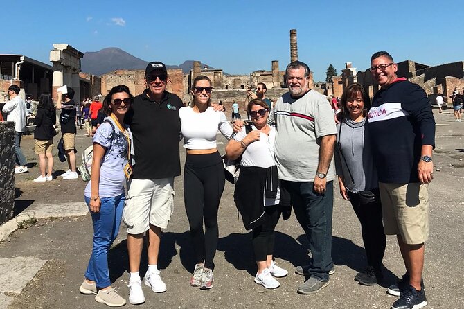 Skip-the-line Exclusive Private Full-Day Complete Ancient Pompeii Guided Tour - Foro di Pompeya: the marketplace in 15 minutes