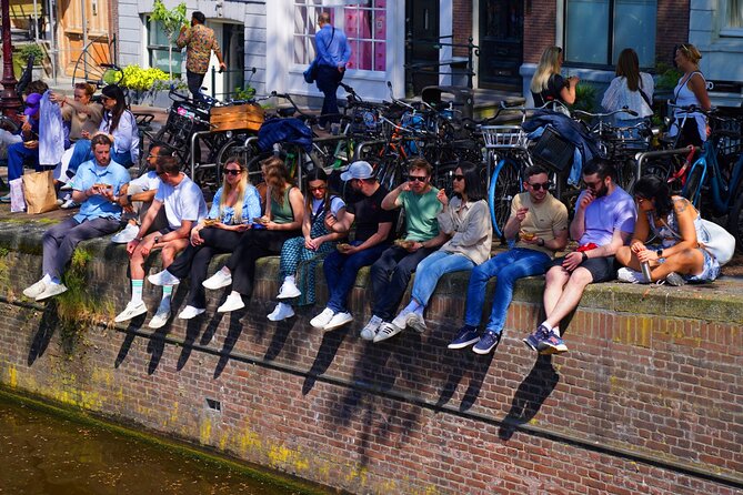 Skipping Lines & Sipping Beers: A History Tour of Amsterdam - Should You Book This Amsterdam Fries, Beer, and History Tour?