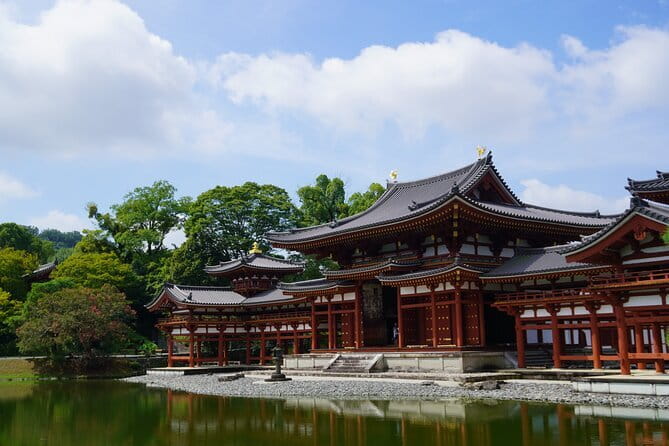 Slow Cycling Tour at Uji's Matcha Green Tea Fields and Heritage - Food Breaks, Lunch Decisions, and Staying Flexible