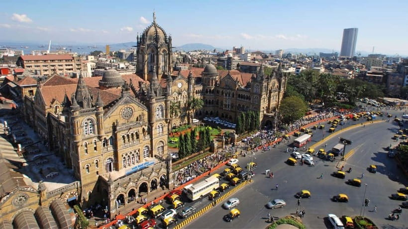 South Mumbai: Cultural Heritage Walking Tour - Starting at Pizza Express: meeting near Gateway of India