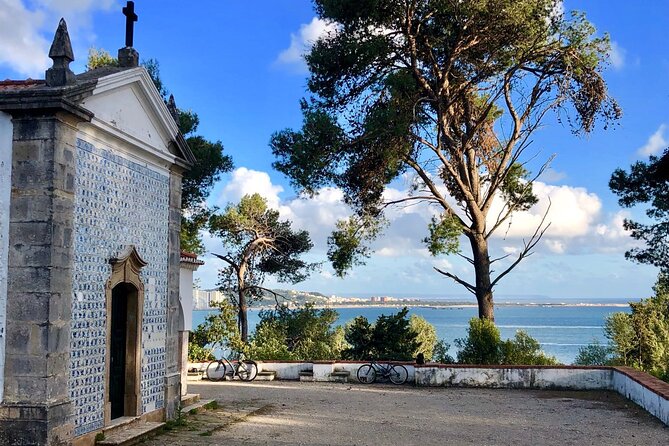 Tagus River Heritage and Traditional Lunch Bicycle Tour - Stop 4: Jardins da Quinta Real de Caxias — Baroque Calm After the Climb