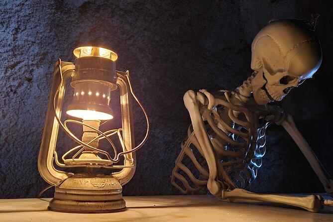 The Labyrinth of Rome between catacombs and ancient quarries - Guides, group size, and timing: why 2.5 hours feels right