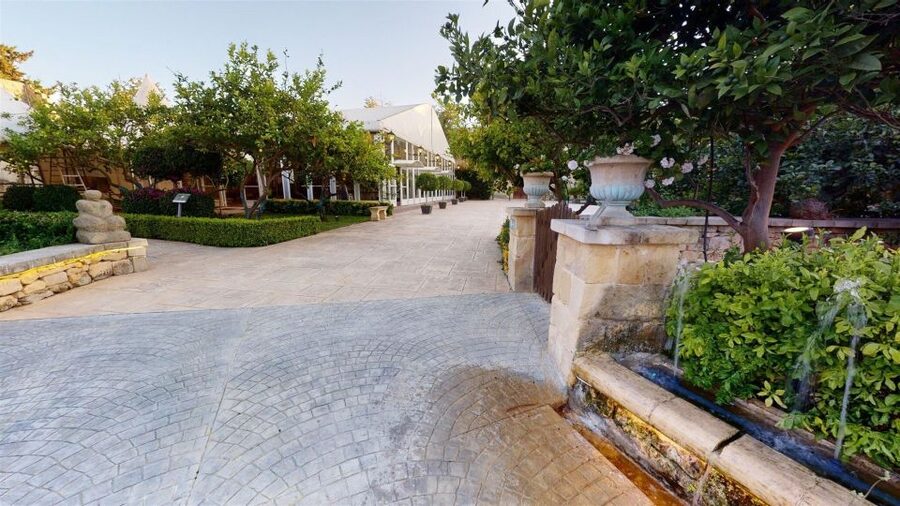 The Limestone Heritage Park and Gardens (Entry Ticket) - Outdoors time: citrus garden and animal farm finish strong