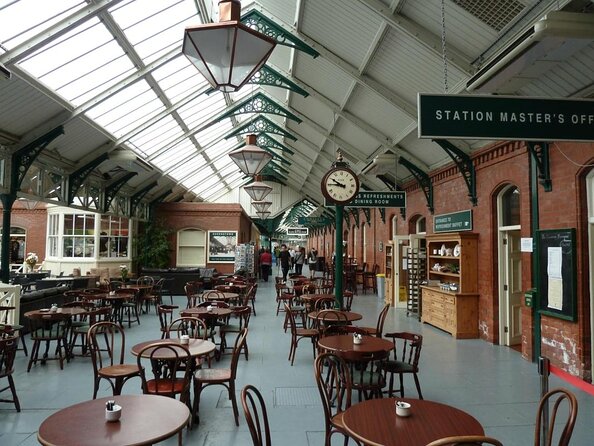 The Queenstown Story @ Cobh Heritage Centre , Great Stories of Emigration. - Inside the Heritage Centre: what you actually do for 1 to 2 hours
