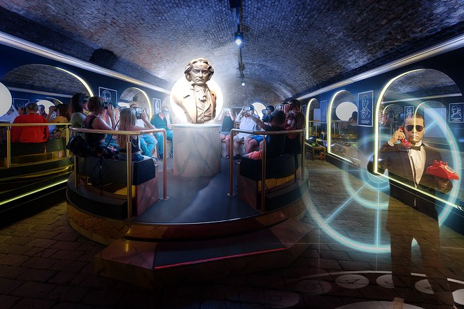 Time Travel-Magic Vienna History Tour Ticket - Habsburgs, a plague pit, and a show that uses fear responsibly