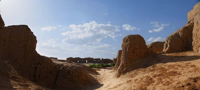 Tranfer Khiva - Bukhara via Ancient Fortresses - Kizilkala (Red Fortress): garrison defense in the oasis system