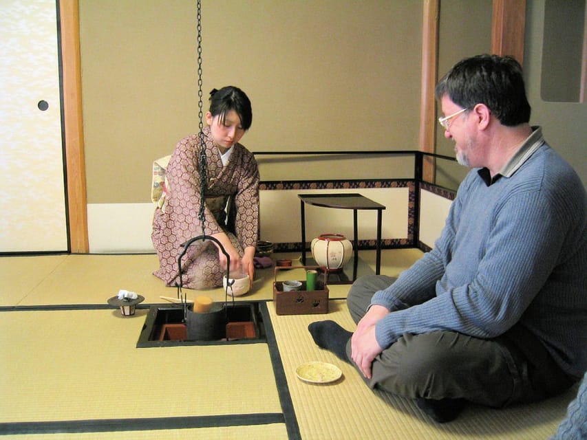 Uji: UNESCO Heritage & Tea Ceremony Walking Tour - Uji Shrine and Ujigami Shrine: Shinto-style meaning without getting lost