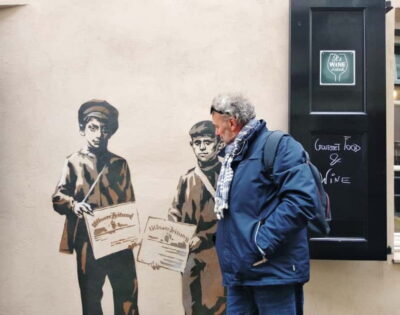 Vilnius: 3-Hour Jewish Heritage Tour - Hotel Pickup and the Air-Conditioned Minibus Game Plan