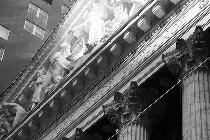 Wall Street Inside with a Trader Walking History Tour - Federal Reserve Bank area: monetary policy and gold reserves in plain terms