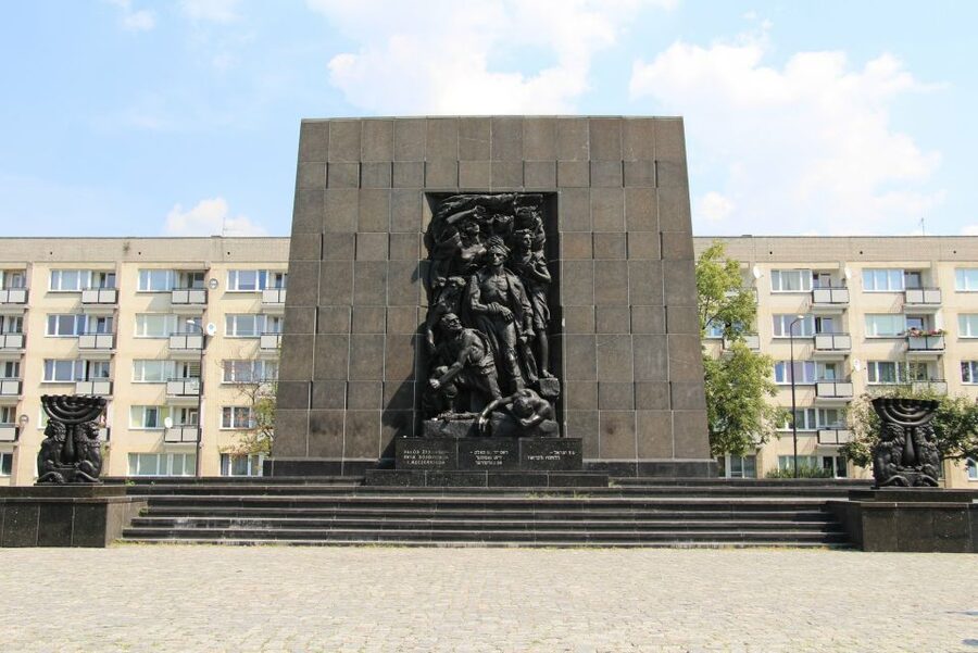 Warsaw: Jewish Heritage 4-Hour Private Tour - Ghetto wall fragments and boundary markers in the pavement