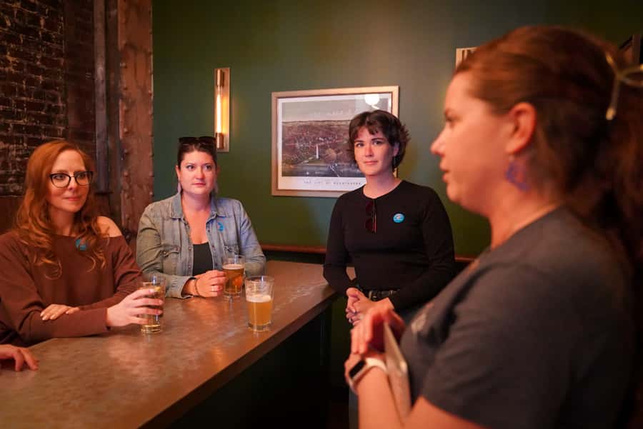 Washington, D.C.: History Tour Pub Crawl - Four iconic DC bar stops: what the route is really good for