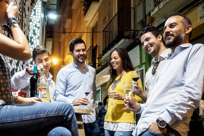 Wine Tasting and Tapas in the ancient Town of Zaragoza - Why 6 pm in El Tubo is the perfect time for tapas and wine