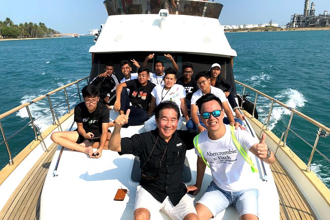 YachtCruiseSG Kusu Island Speedboat Heritage Tour - First stop: Sentosa Cove meeting point, and why timing matters
