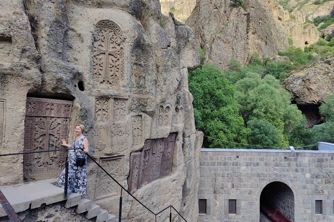 Yerevan: Garni, Geghard, Symphony of Stones & Lavash Baking - Lavash baking master class: turning bread-making into a hands-on moment