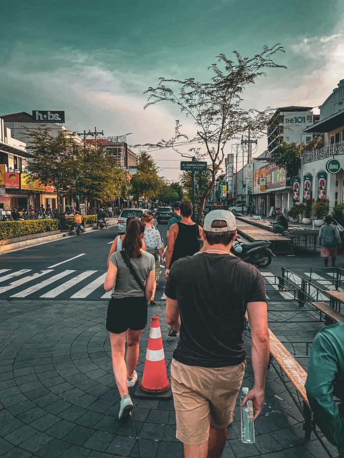 Yogyakarta : Colonial Heritage Guide Walking Tour - How the Dutch Colonial Story Gets Told From Tugu to Titik Nol