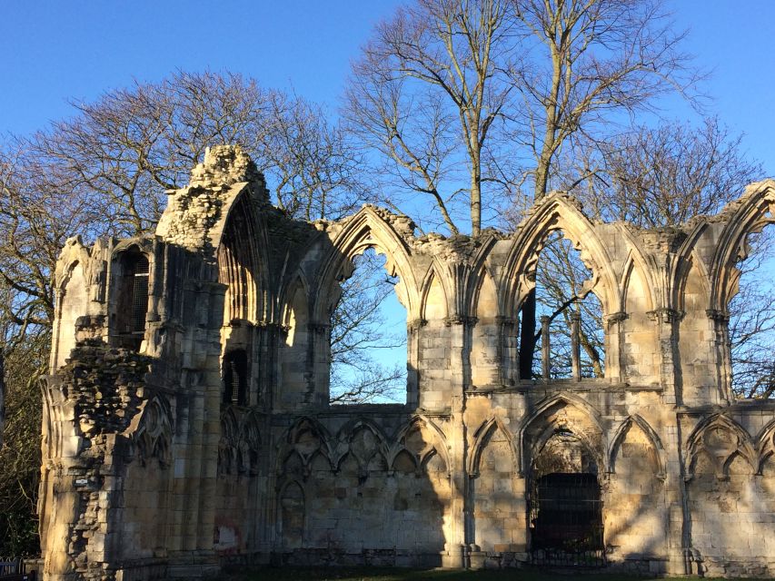 York: J&M’s City Sightseeing and History Walking Tour - Ogleforth and St Cuthbert’s House of Prayer: where everyday York meets big timelines